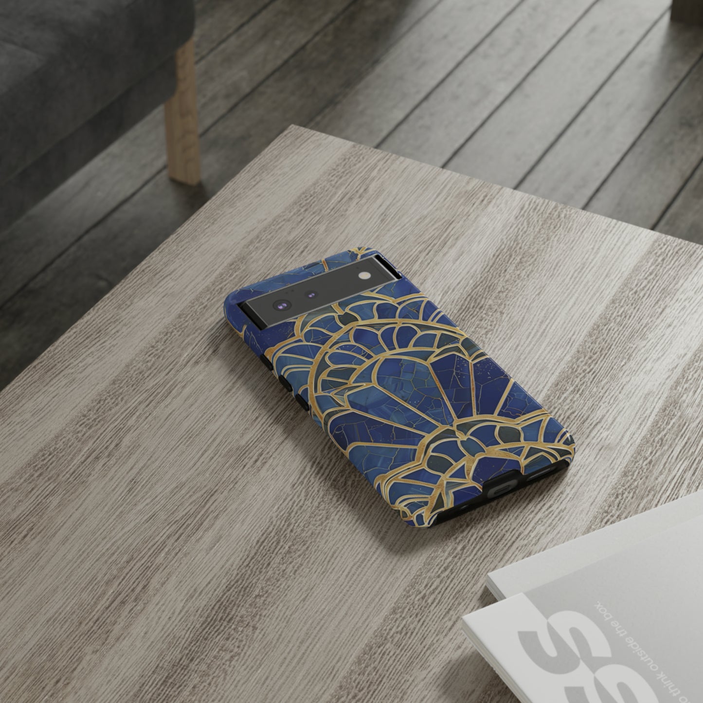 Golden Era Elegance: Art Deco Phone Case