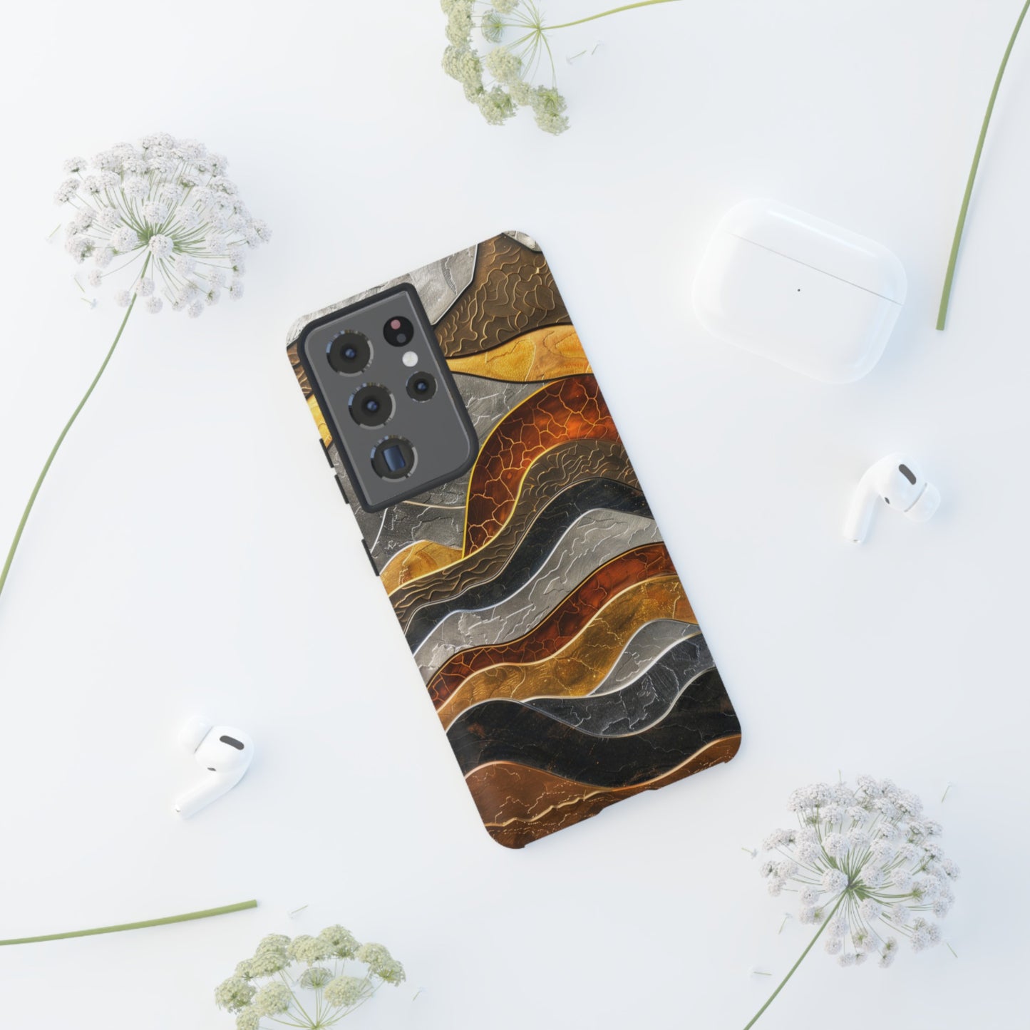 Abstract Gold and Silver Mountain Design Phone Case