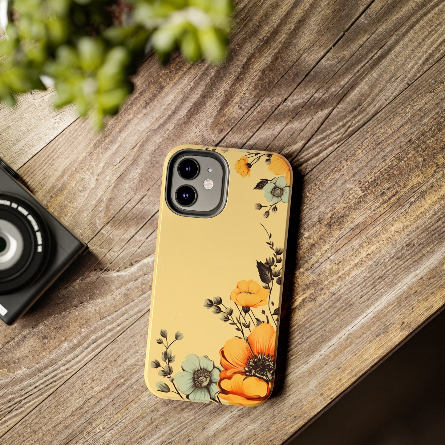 Classic Vintage Floral Case for iPhones – Timeless Elegance & Protection